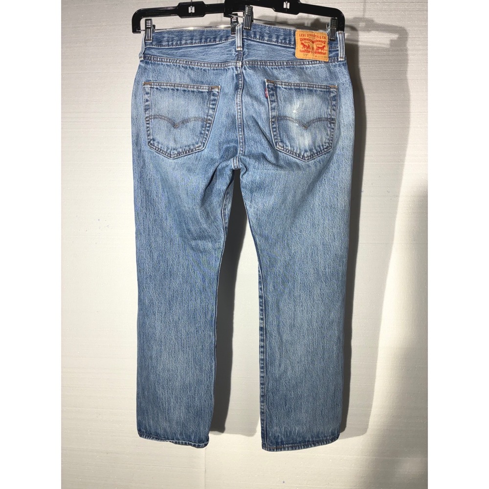 Levis 501 Original Fit Jeans Mens 36x29 Light Wash Blue Denim Button Fly - Picture 3 of 8